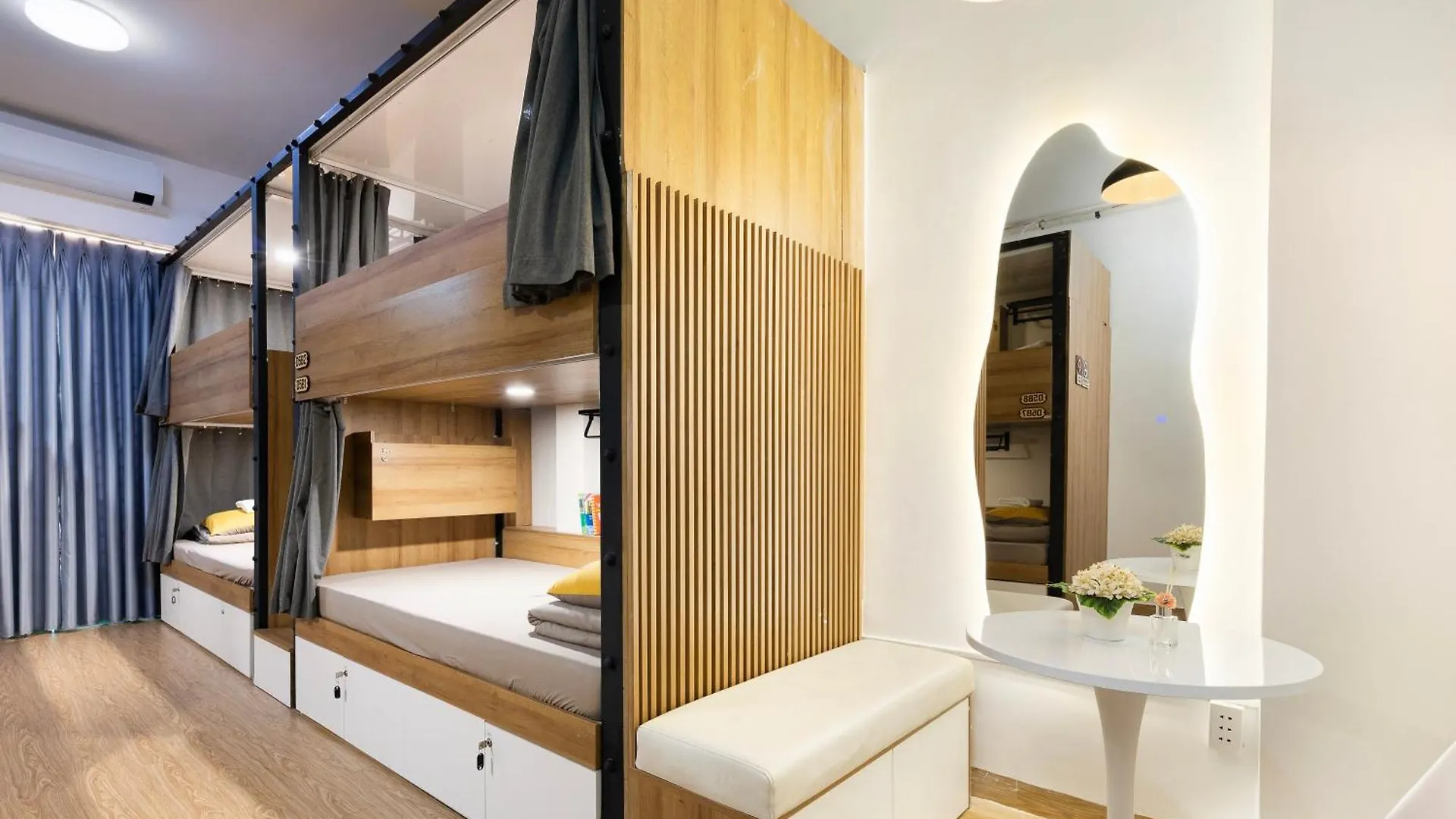 Dorms Bui Vien - Walking Street Apartment Ho Chi Minh City