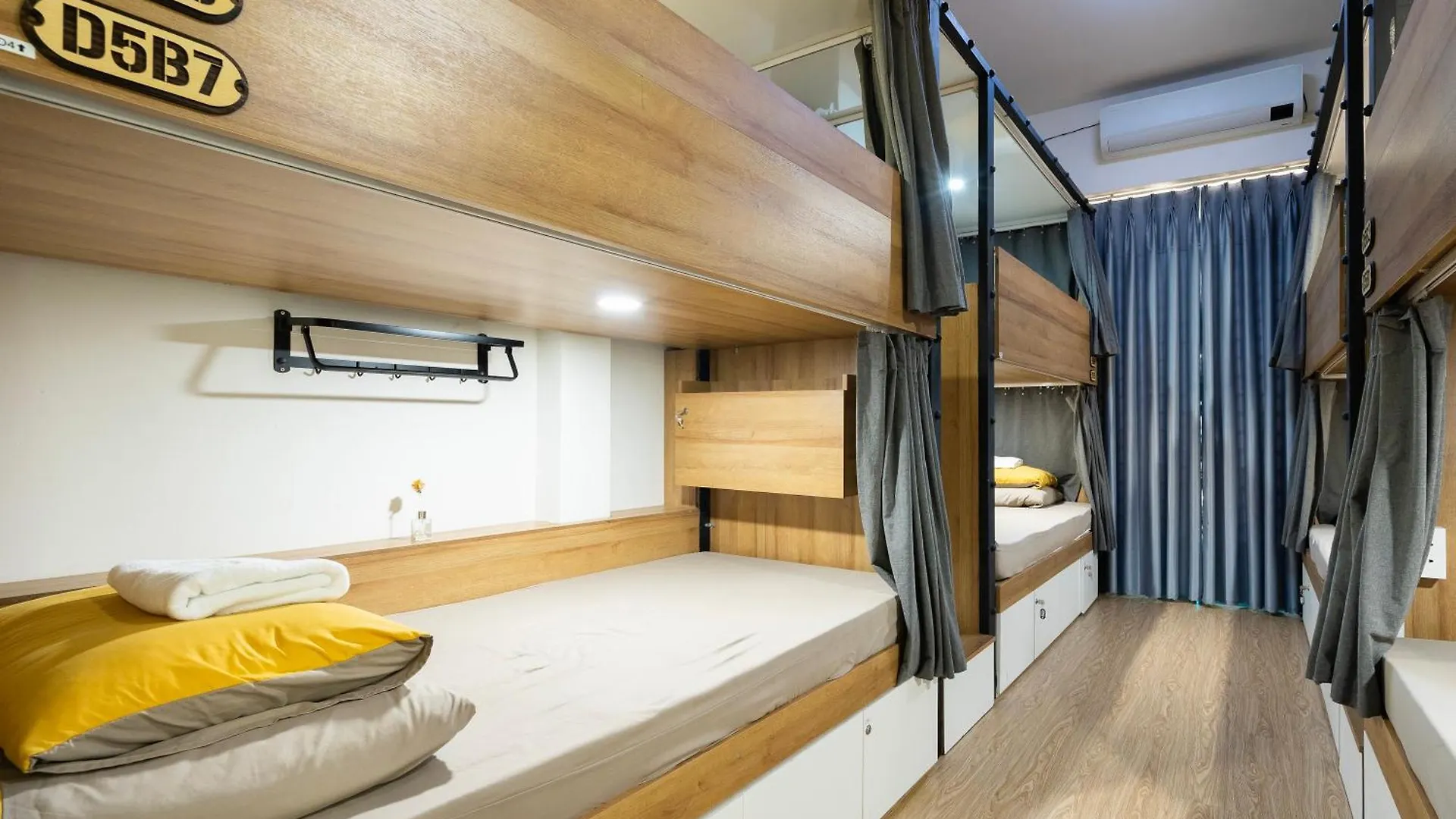 Dorms Bui Vien - Walking Street Apartment Ho Chi Minh City Vietnam